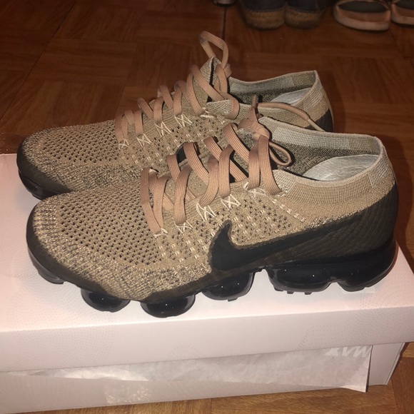 khaki vapormax flyknit